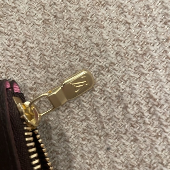 Louis Vuitton Vivienne Holiday key Pouch - new in box - Picture 5 of 7